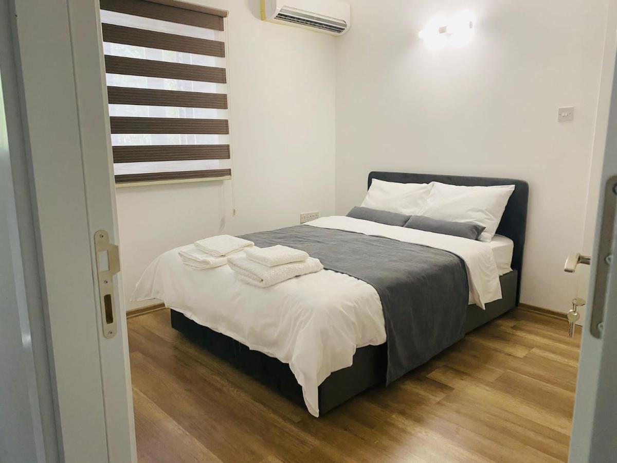 Secret Garden Guest House 04 Famagusta  Bagian luar foto